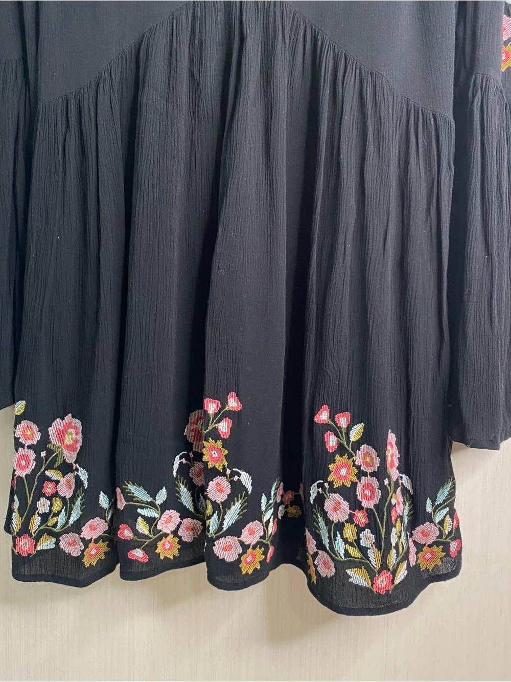 Free People Women’s Te Amo Lined Mini Black Floral Embroidery Dress Boho Medium - Picture 3 of 8